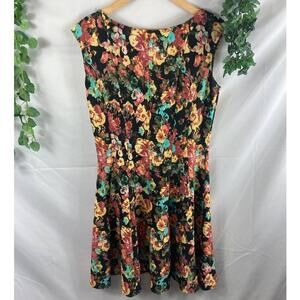 Julian Taylor Floral Sleeveless Pleated Dress